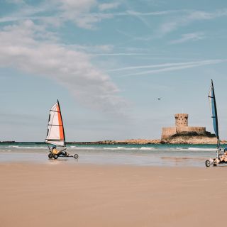 Blokarting in St. Ouen