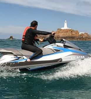 Man wakeboarding in St. Aubin